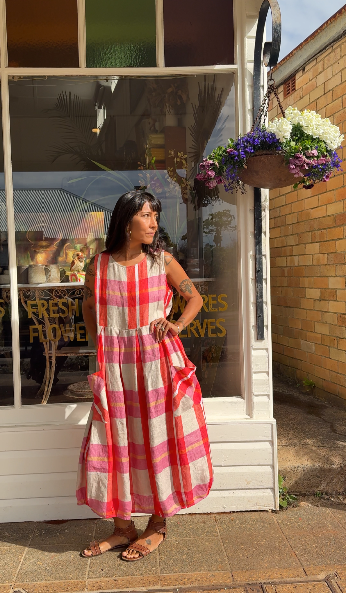 Montaigne Sartene Linen Dress in Orange Check2