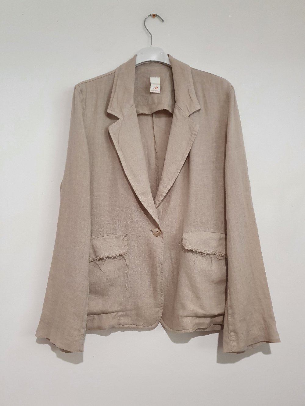 Saint-Cloud Relaxed Fit Linen Blazer with Raw Seams