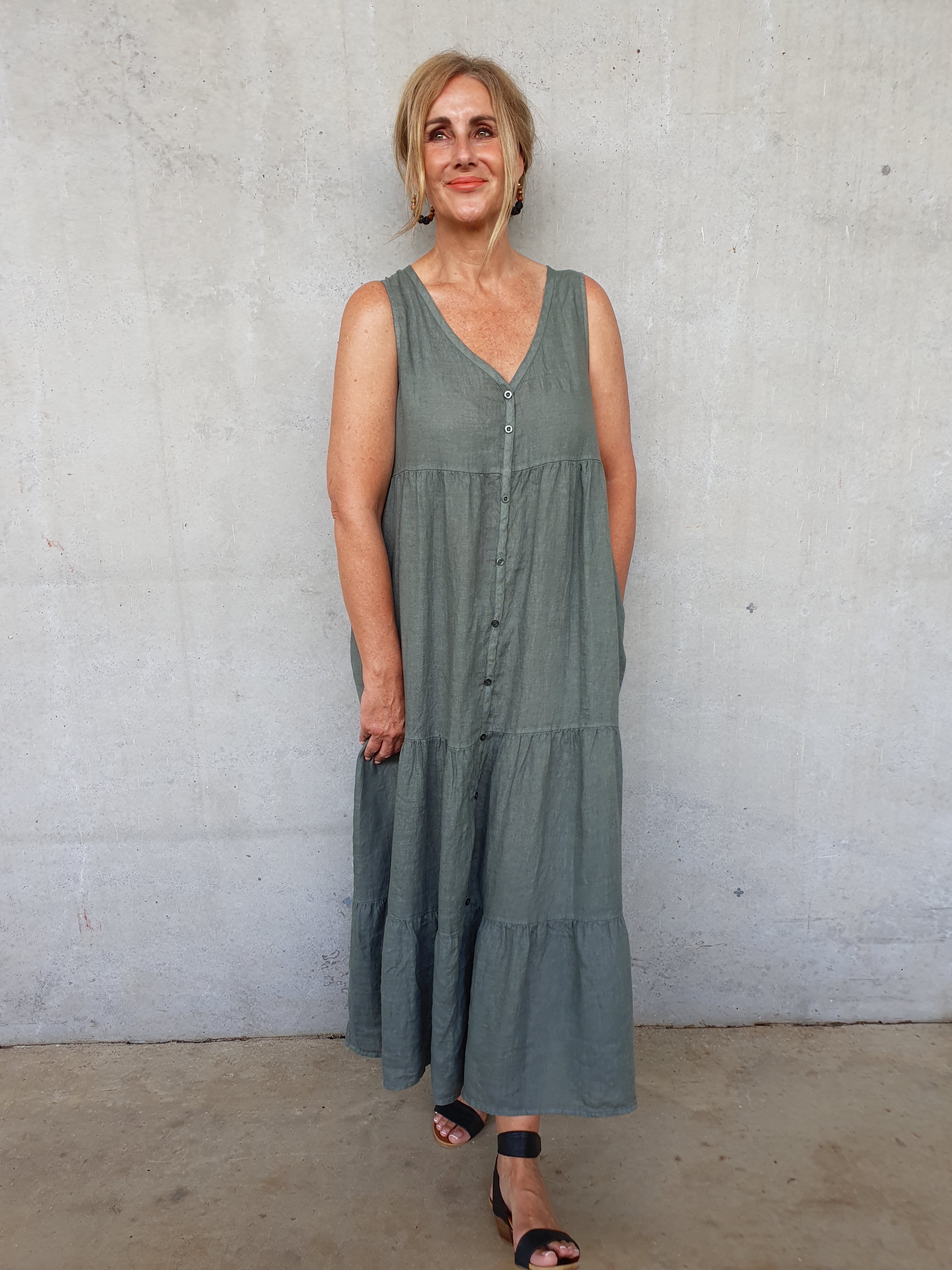 Sartène Linen Summer Dress – Montaigne Paris