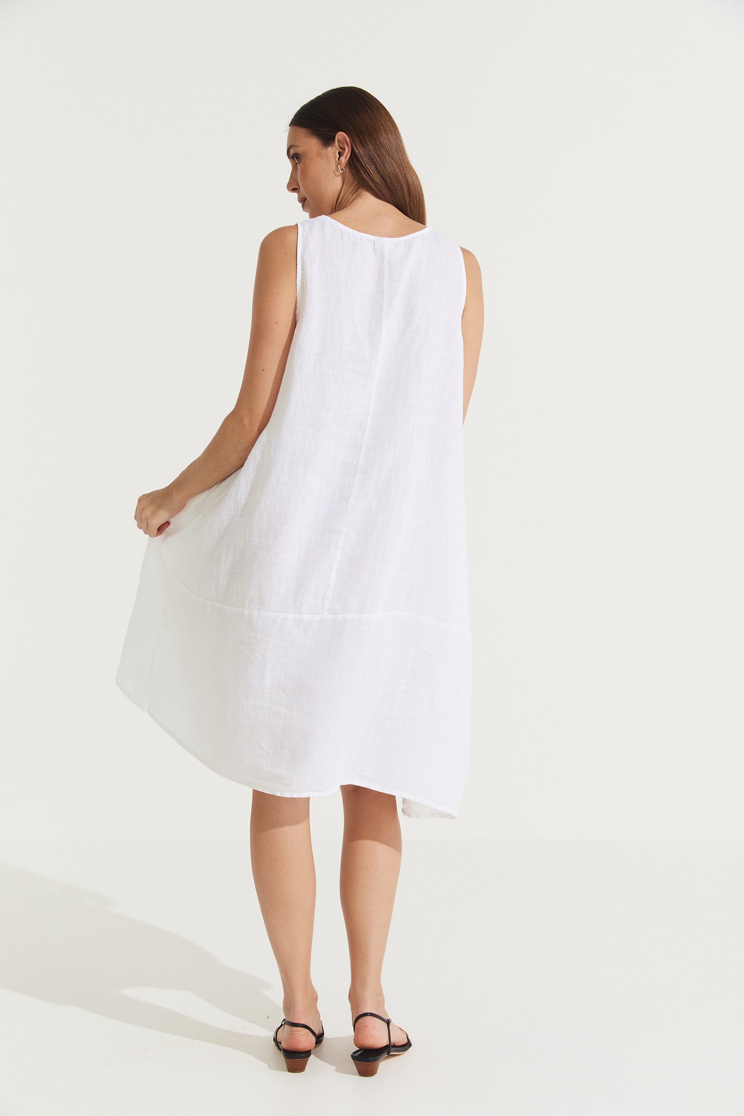 Sara Sleeveless Linen Dress