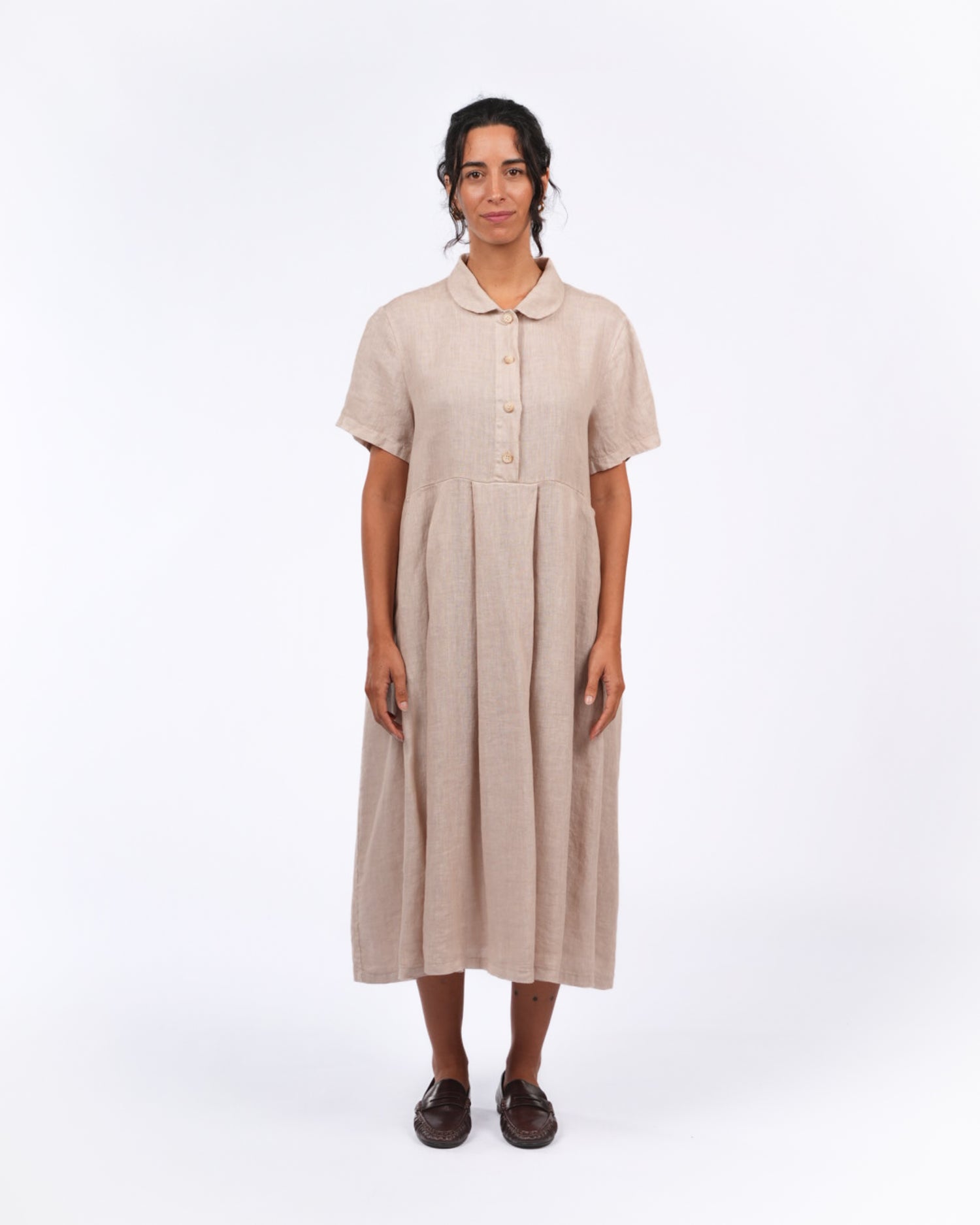 Vianne Linen Dress with Pleats and Side Pockets