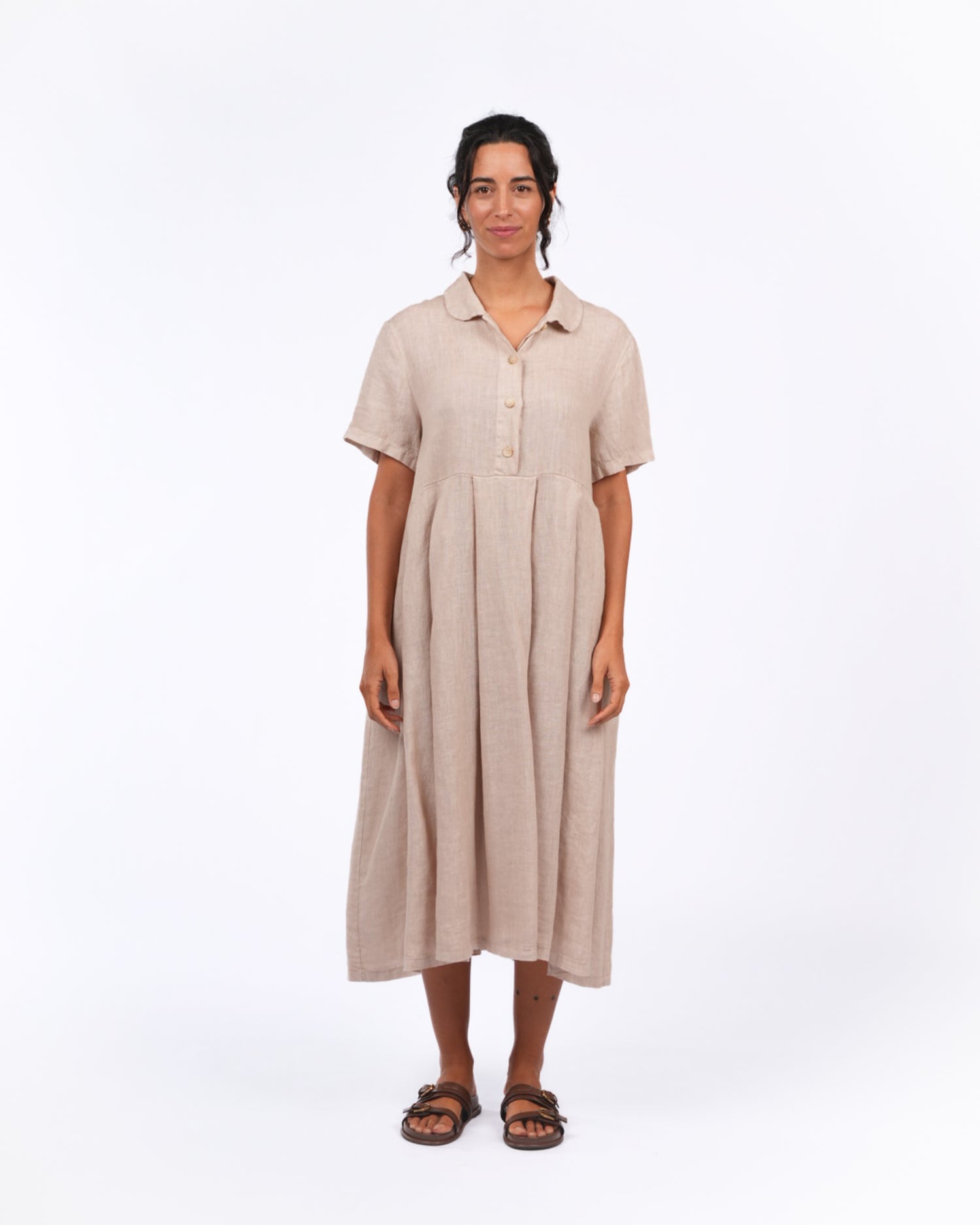 Vianne Linen Dress with Pleats and Side Pockets
