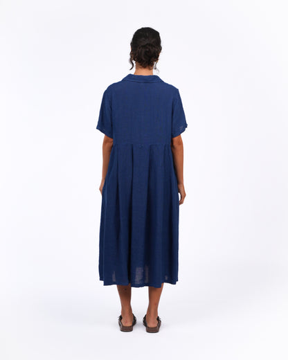 Vianne Linen Dress with Pleats and Side Pockets