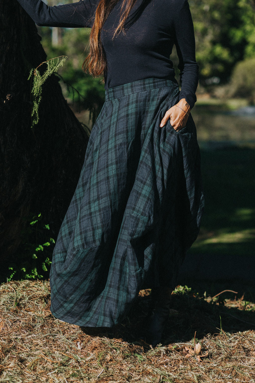 Lavigne Asymmetrical Linen Skirt in Blue Tartan1