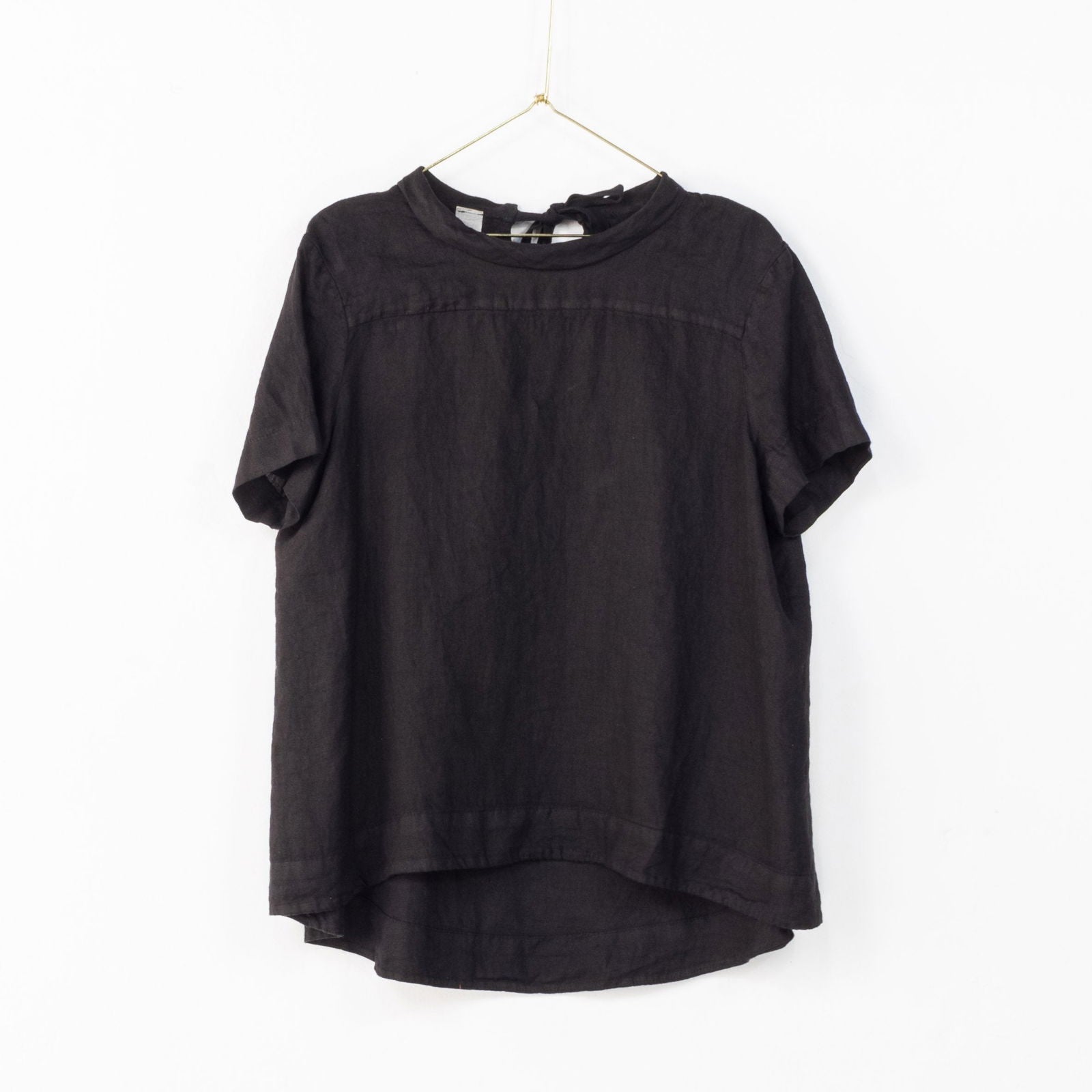 Montaigne Adéline Linen Swing Top Black