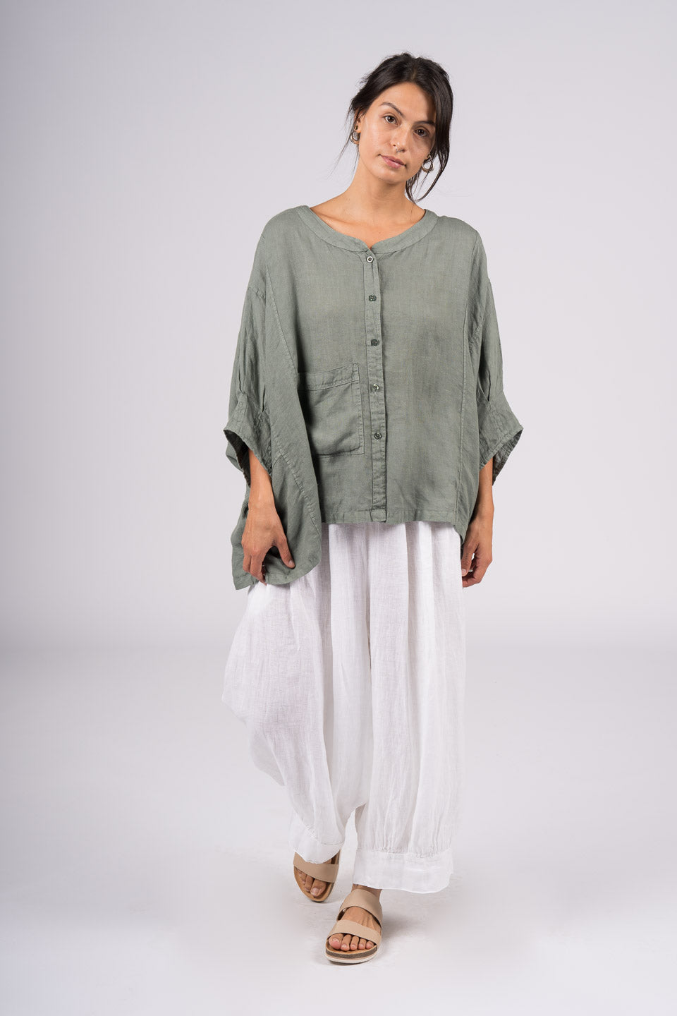 Montaigne Agathe Short Sleeve Linen Top Khaki2