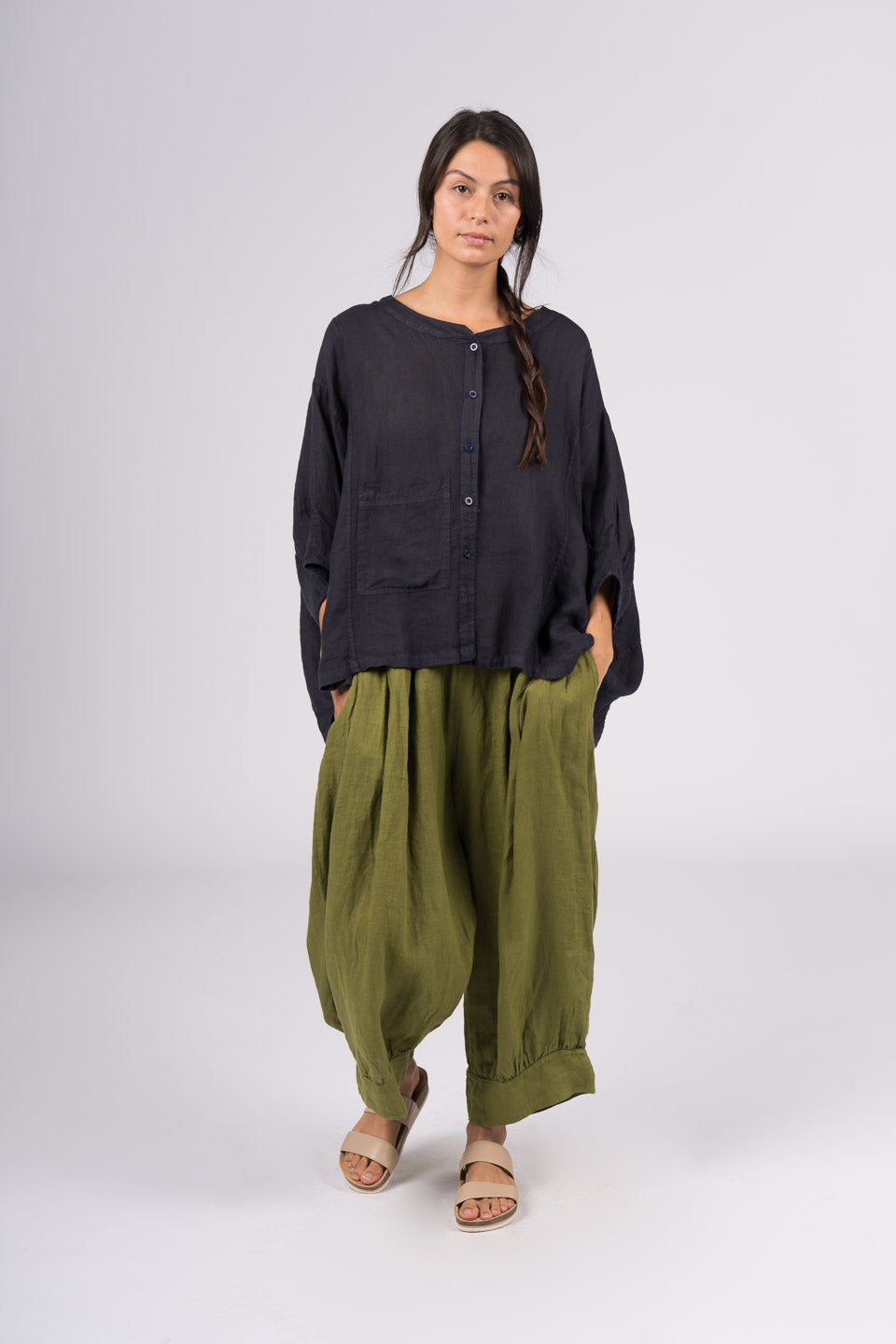 Montaigne Agathe Short Sleeve Linen Top Navy2