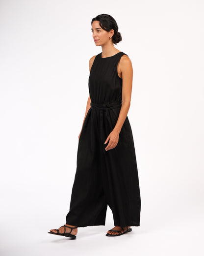 Montaigne Alba French Linen Tie-Waist Jumpsuit Black5