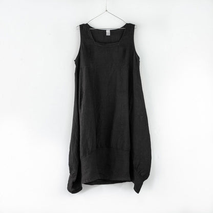 Montaigne Anaïs Linen Pinafore Dress Black