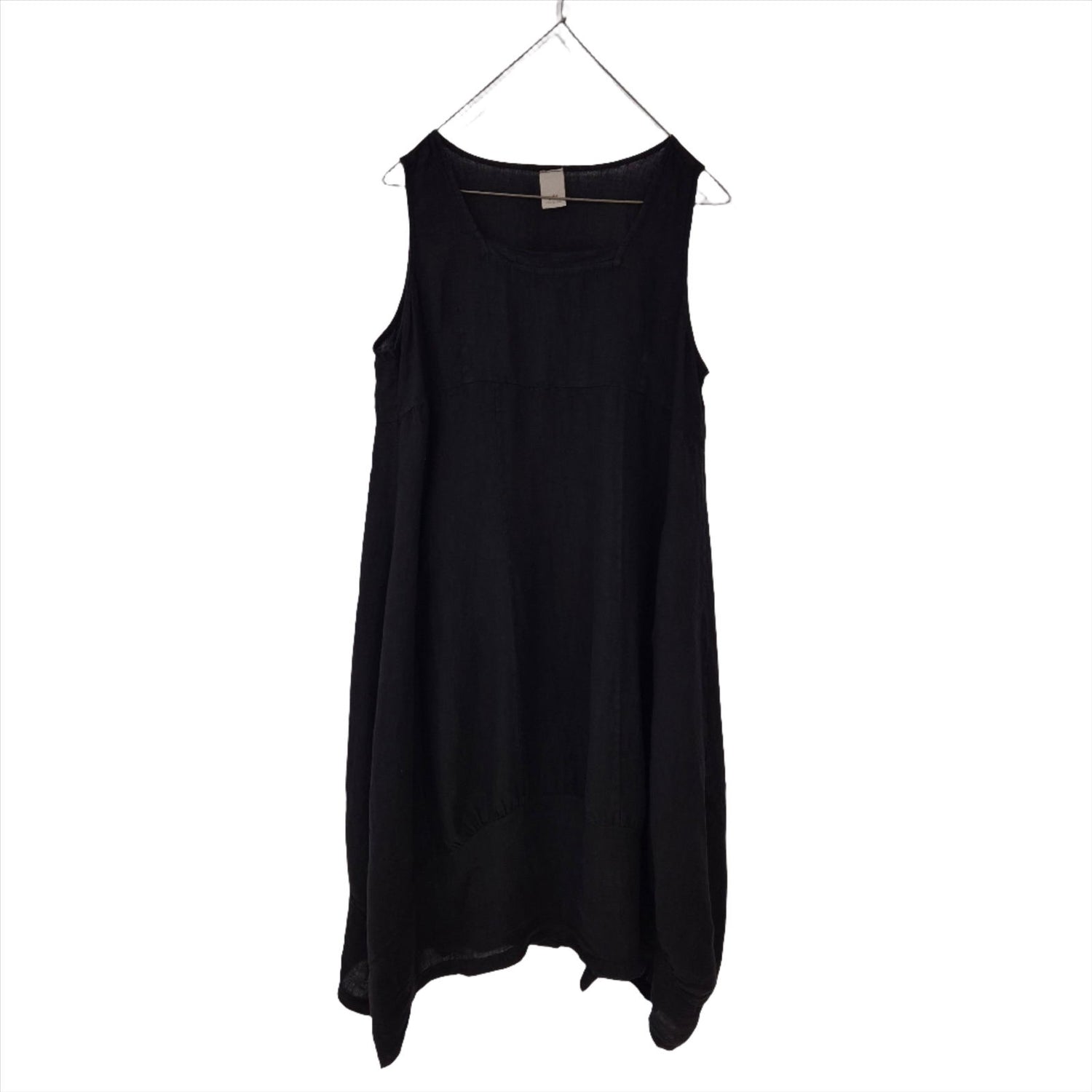 Montaigne Anaïs Linen Pinafore Dress Black1