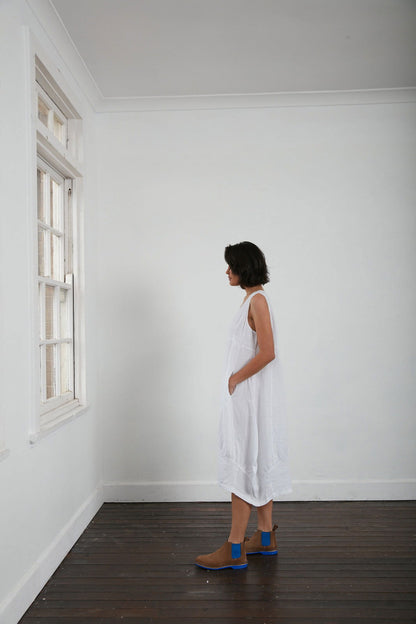 Montaigne Anaïs Linen Pinafore Dress White2