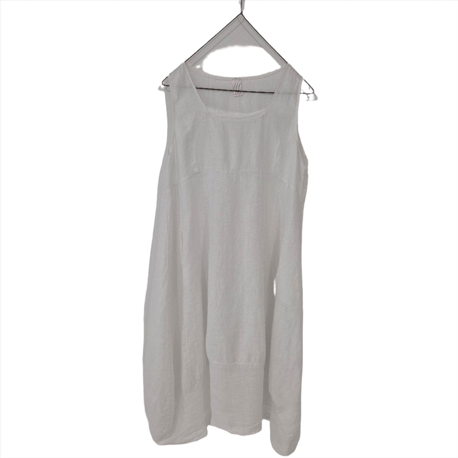 Montaigne Anaïs Linen Pinafore Dress White4