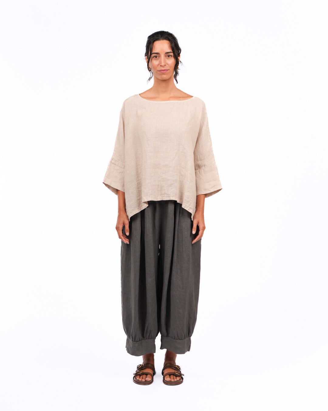Montaigne Artiste Hi Lo Linen Top Natural