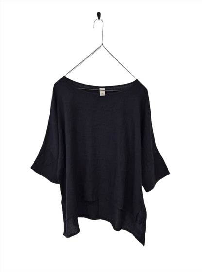Montaigne Artiste Hi-Lo Linen Top Navy