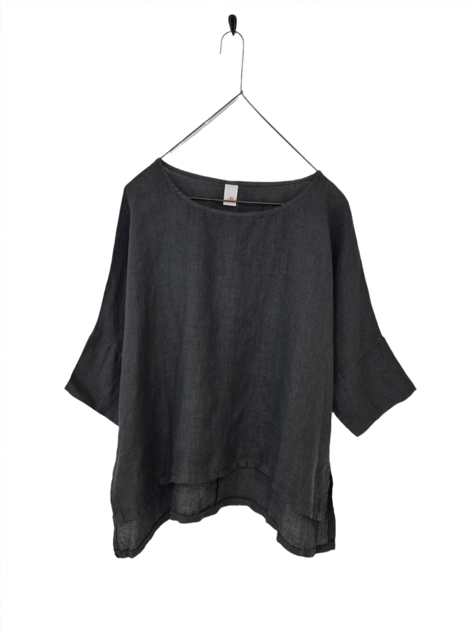 Montaigne Artiste Hi-Lo Linen Top Petrol