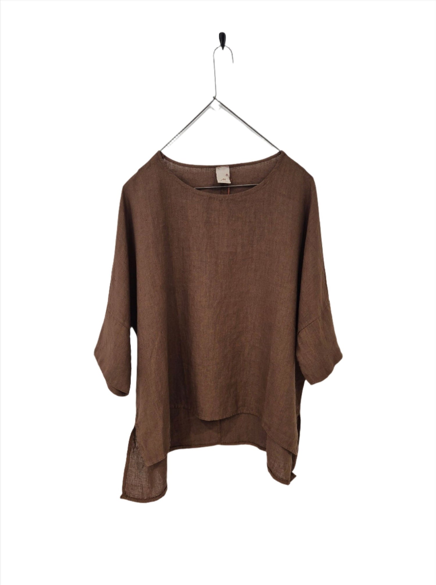 Montagine Artiste Hi-Lo Linen Top Tobacco