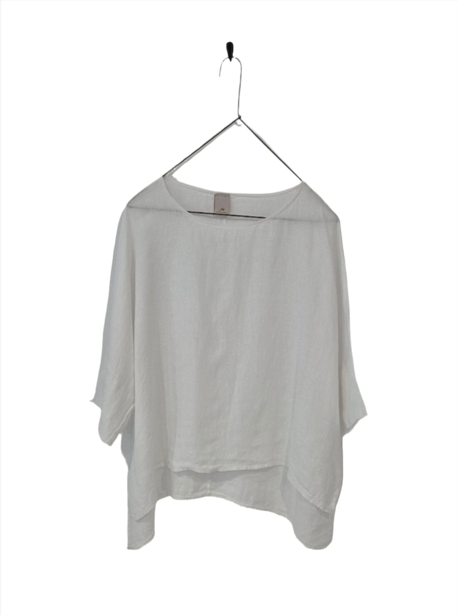 Montaigne Artiste Hi-Lo Linen Top White