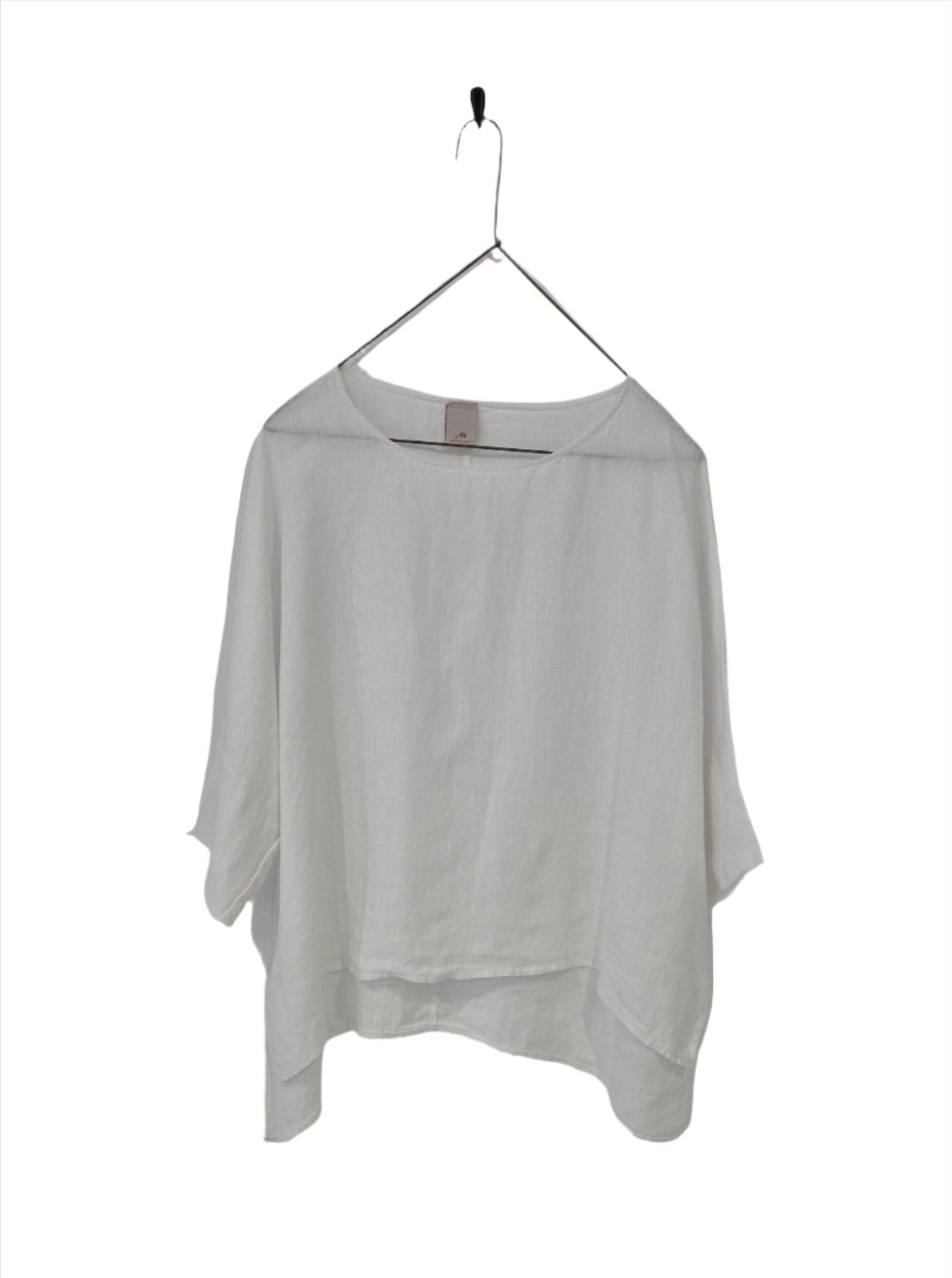 Montaigne Artiste Hi-Lo Linen Top White