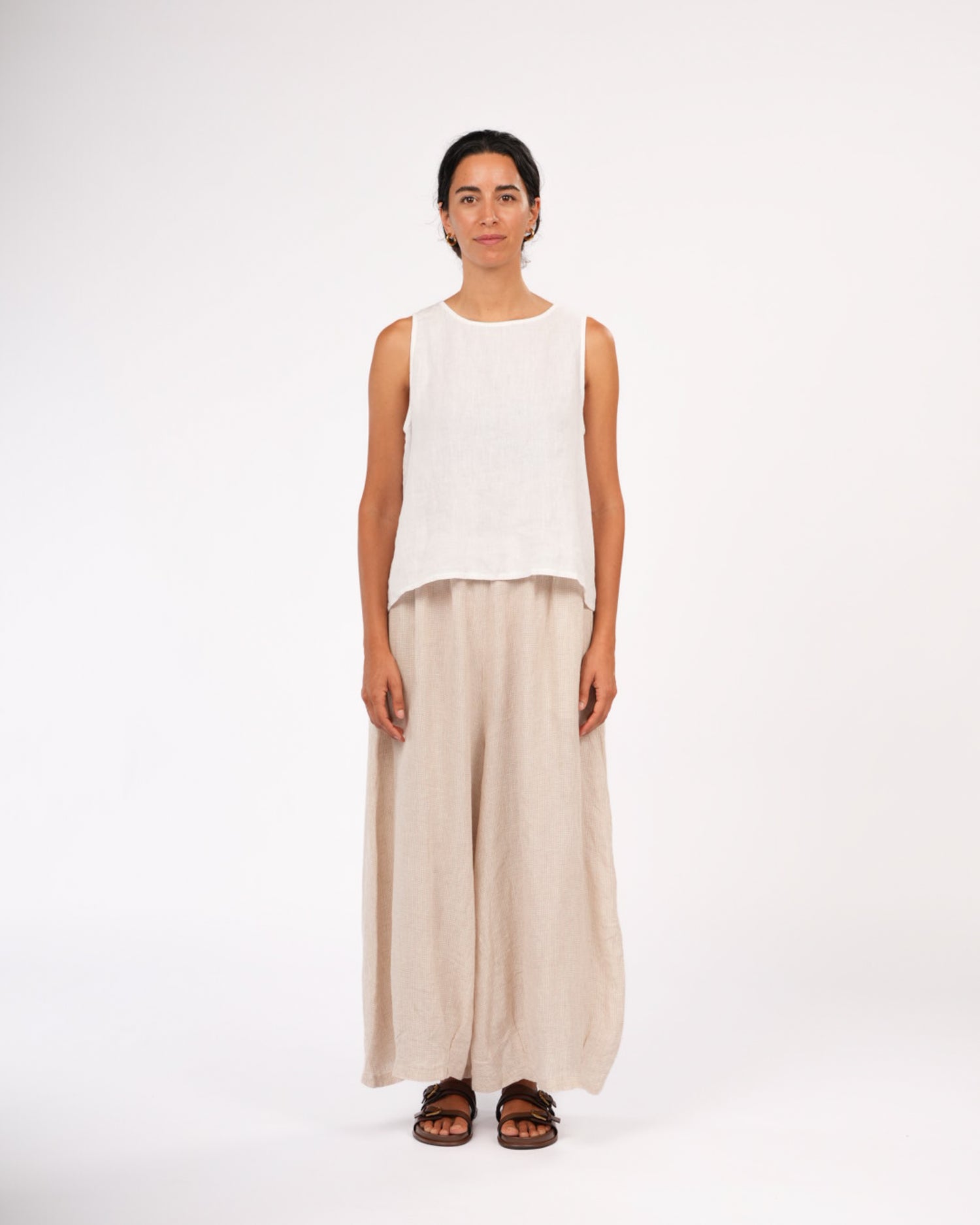 Montaigne Ava Linen Cami Top White2