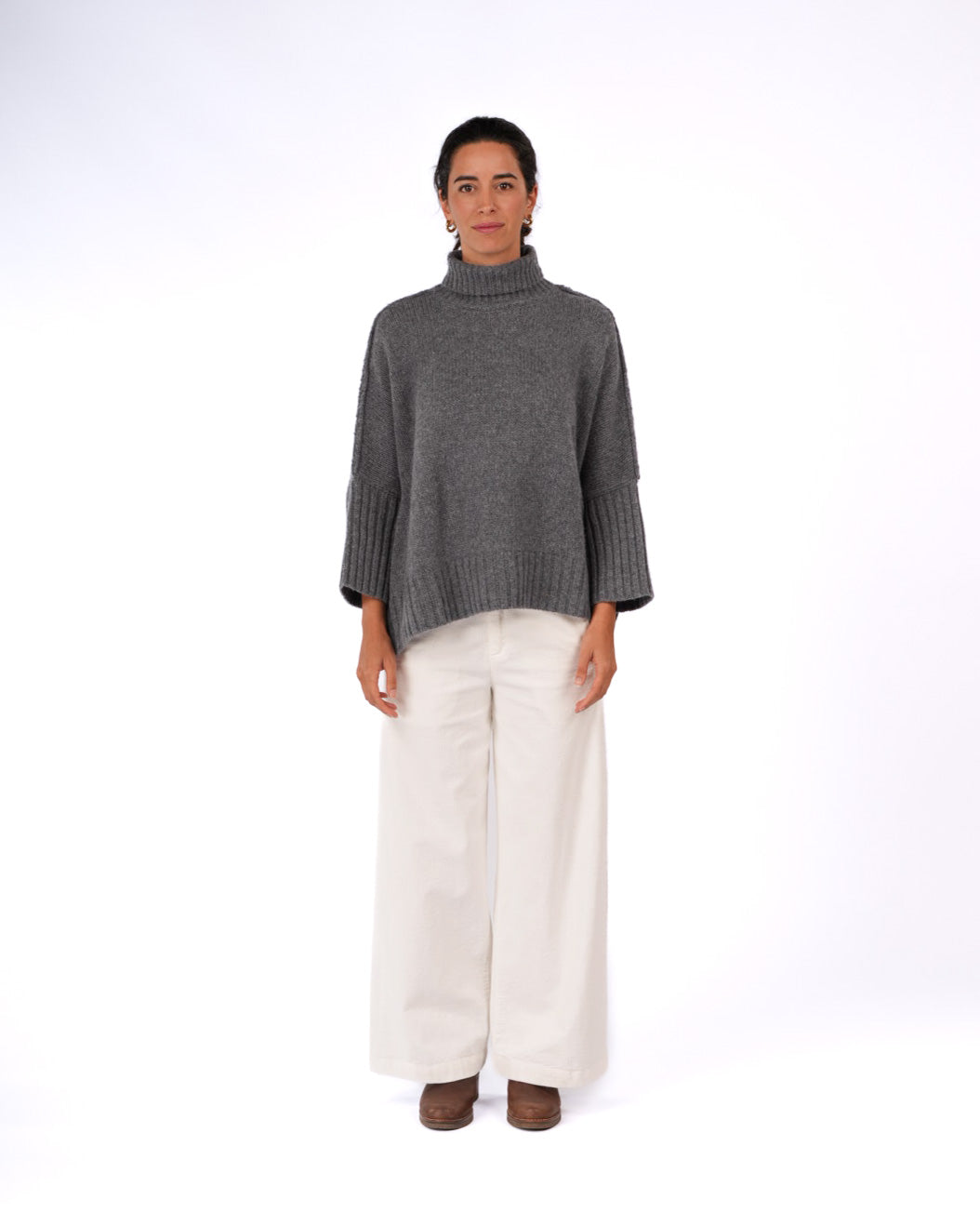 Montaigne Balmain Pure New Zealand Lambswool Roll Neck Sweater Grey
