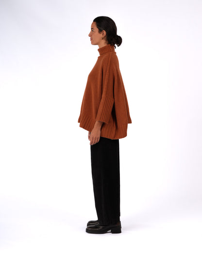 Montaigne Balmain Pure New Zealand Lambswool Roll Neck Sweater Rust3