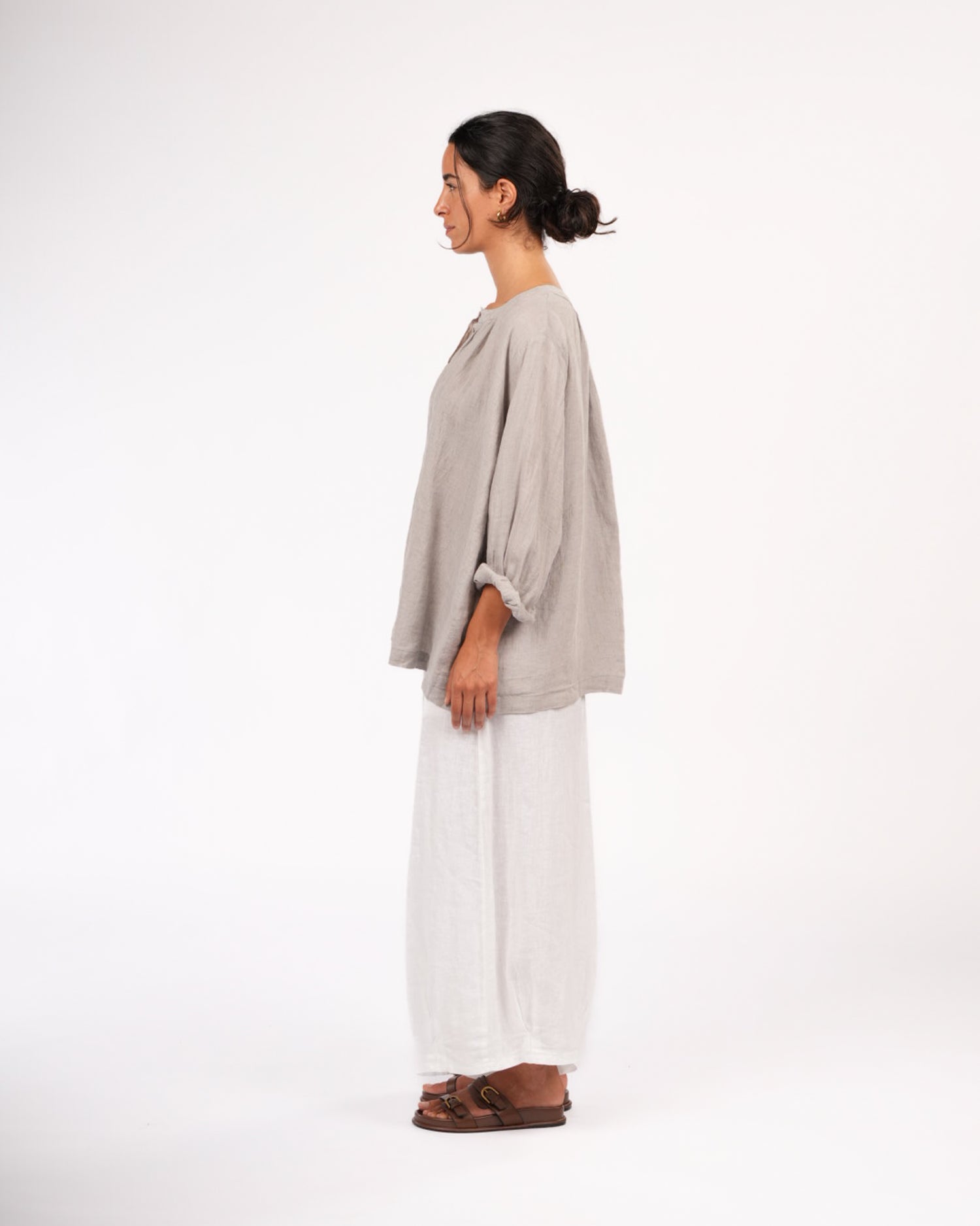 Montaigne Carmen Linen Top in Fine Houndstooth Grey5