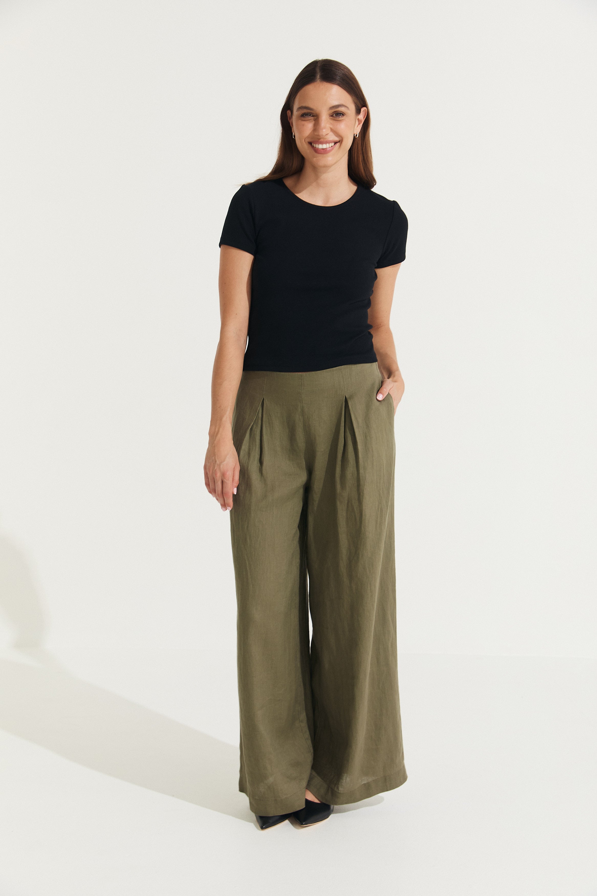 Montaigne Charlotte Pleated Wide Leg Linen Pants Khaki3