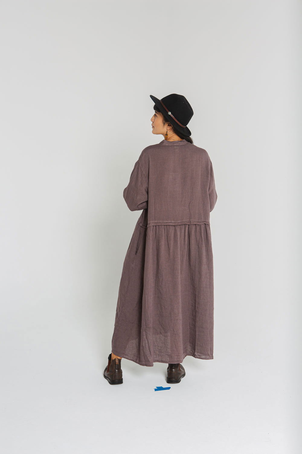 Montaigne Chaton Buttonfront Linen Coat Dress Rum Raisin2