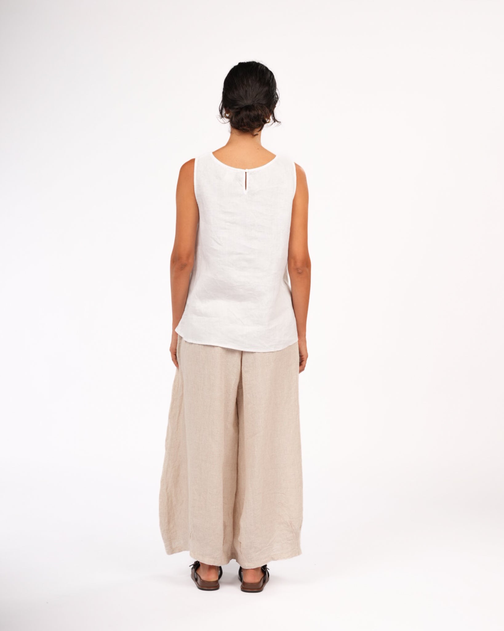Montaigne Coco Front Tie Up Linen Top White7