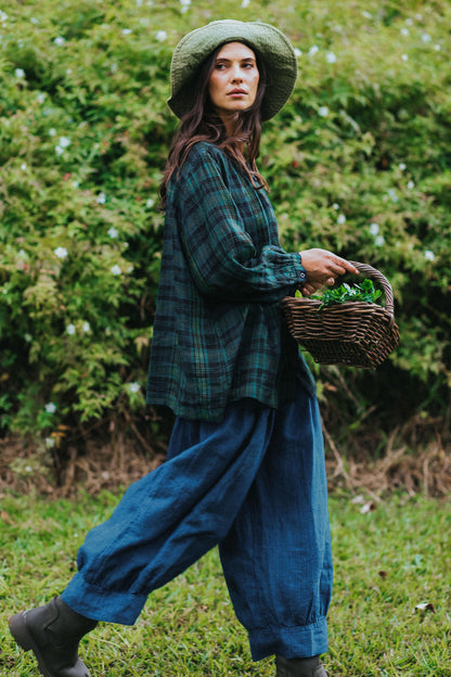 Montaigne Desi Linen Pants in Indigo1