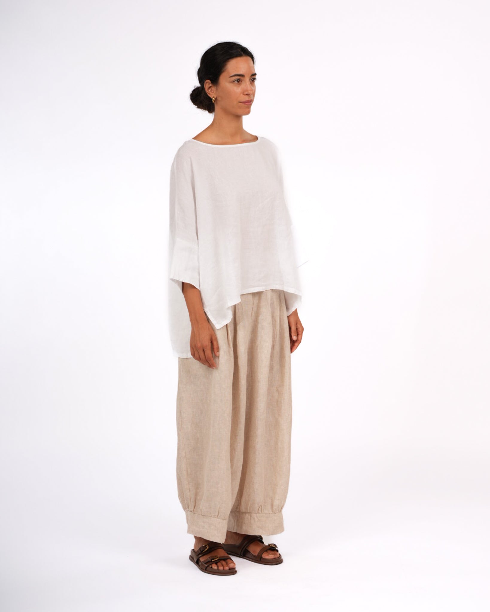 Montaigne Desi Pants In Houndstooth French Linen Natural4