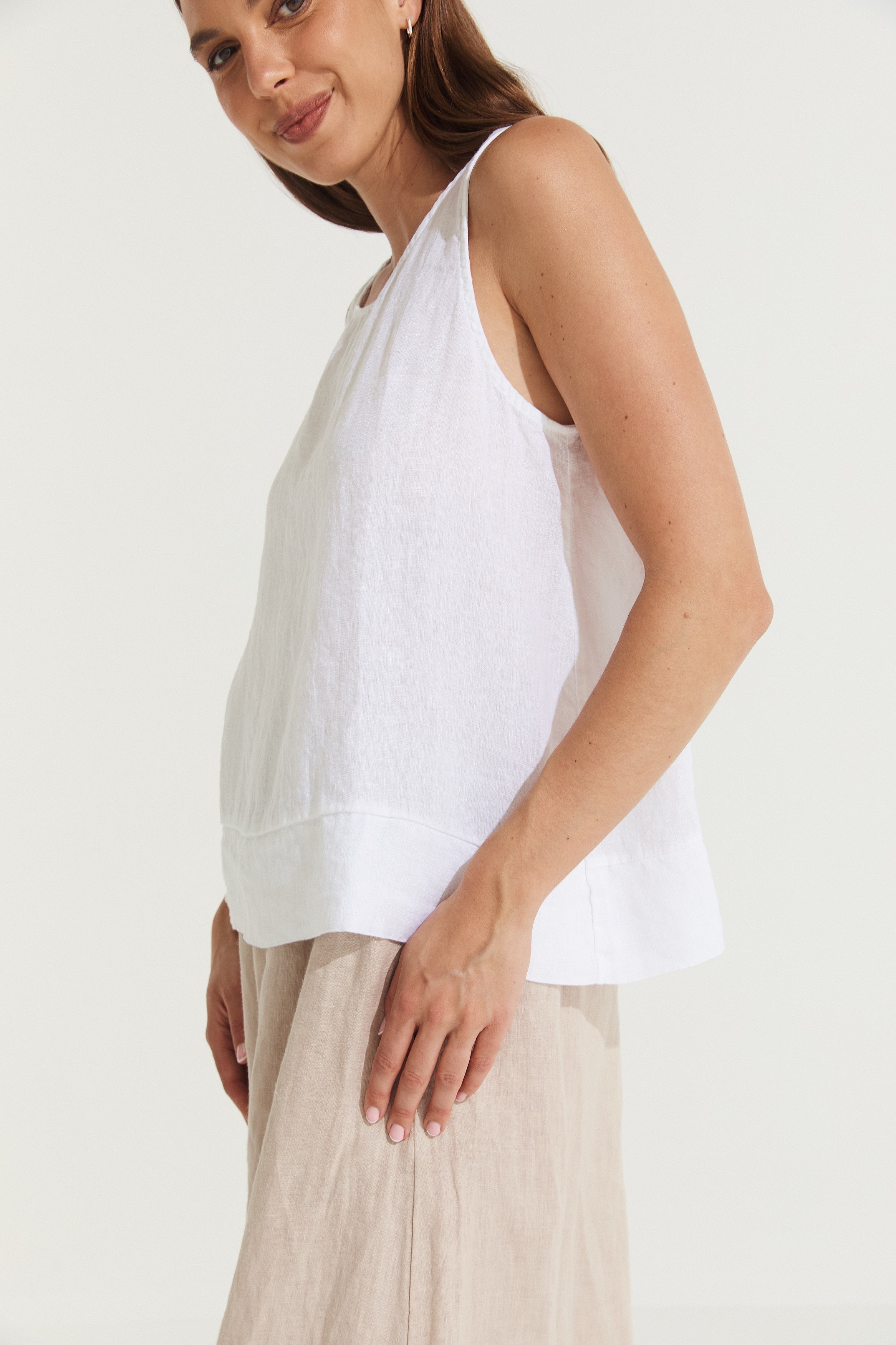 Montaigne Ebonie Linen Singlet Top White2
