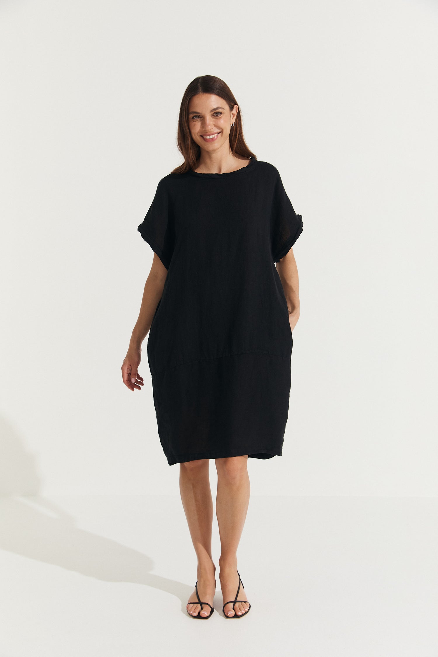 Montaigne Eliza Slimline Linen Dress Black2