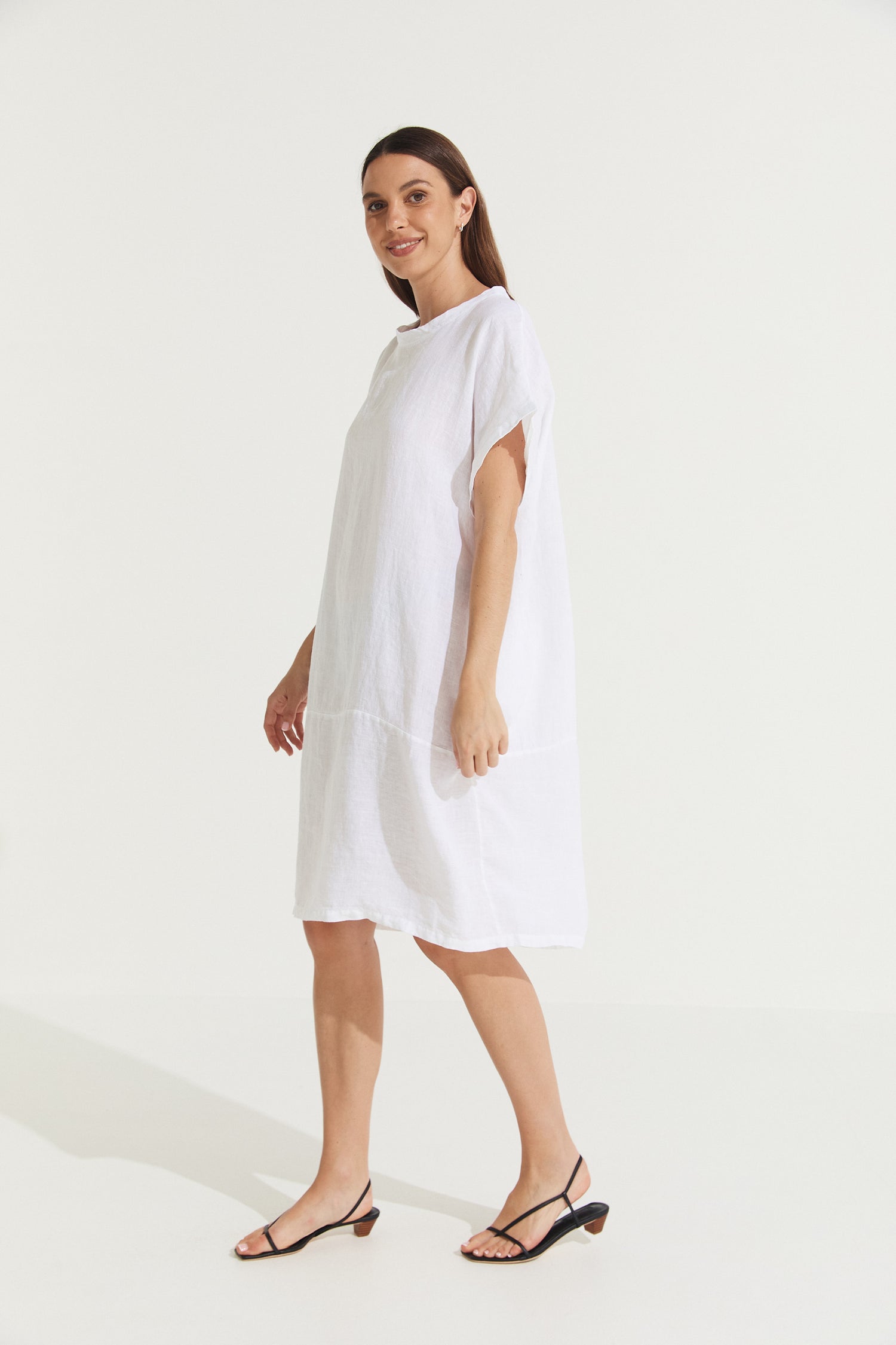 Montaigne Eliza Slimline Linen Dress White1