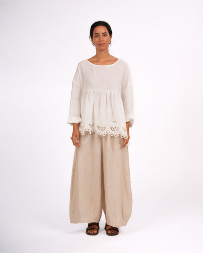 Montaigne Embroidered French Linen Blouse White4