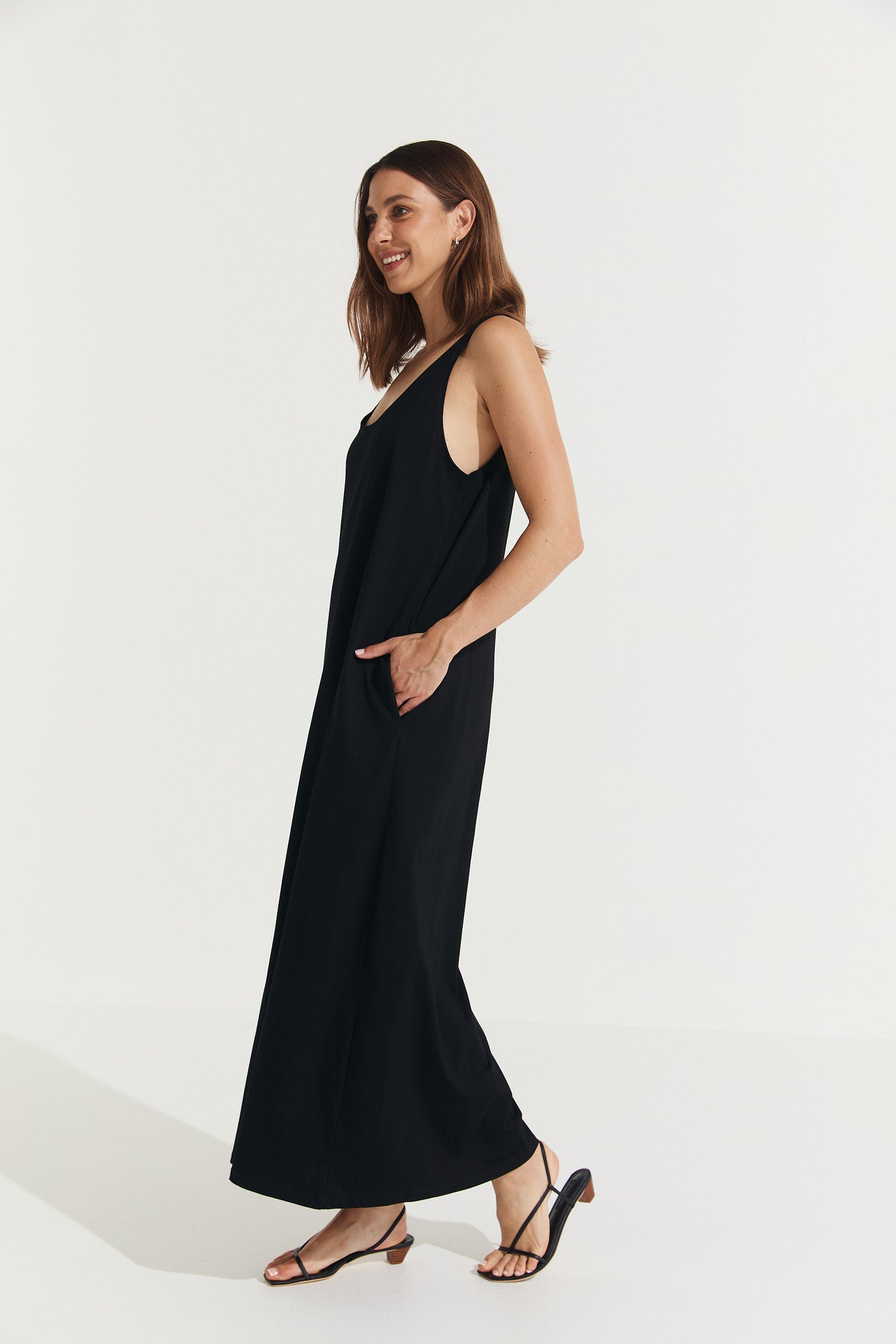 Montaigne Essential Cotton Longline Dress Black3