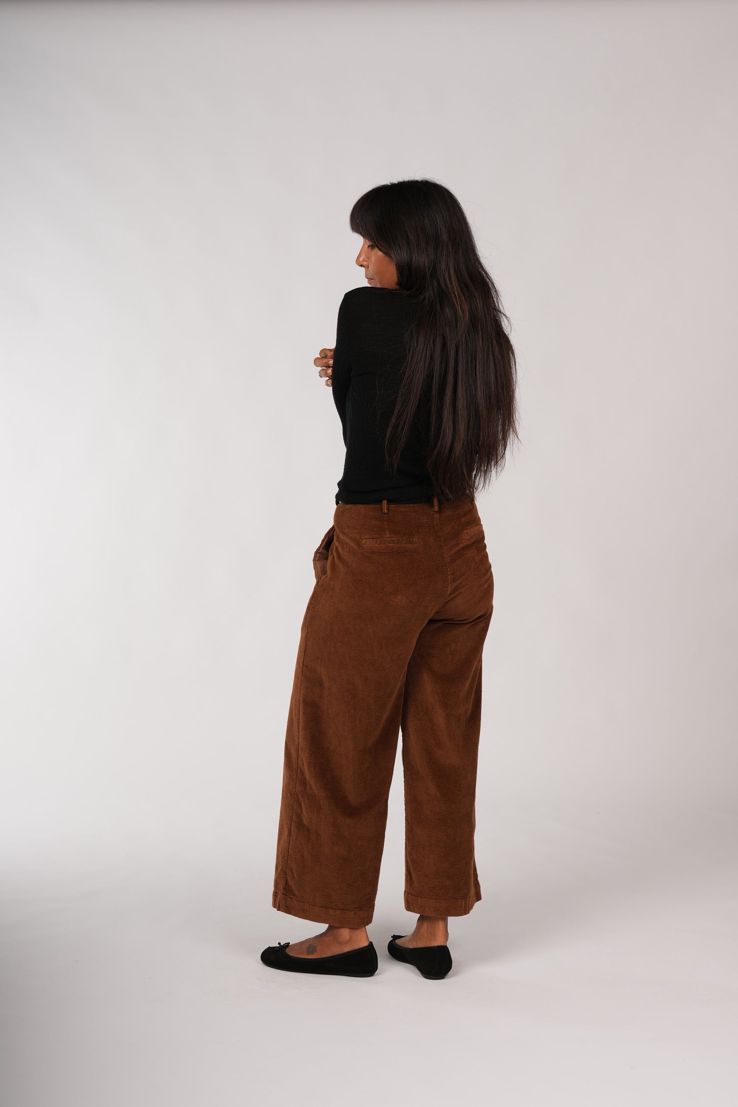 Montaigne Essential Superfine Lambswool Mock Neck Top Black4