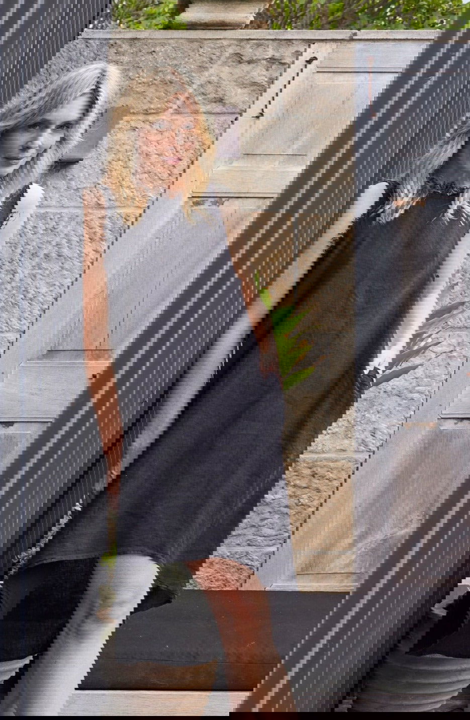 Montaigne Florence Linen Sleeveless Dress Black