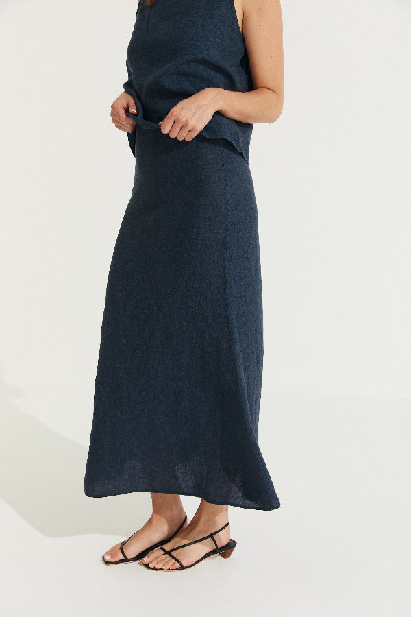 Montaigne Francie Full-Length Linen Maxi Skirt Navy5