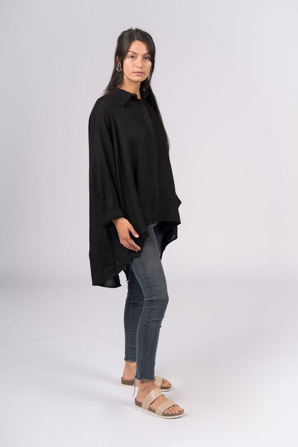 Montaigne Francois Long Sleeve Button Up Linen Shirt Black