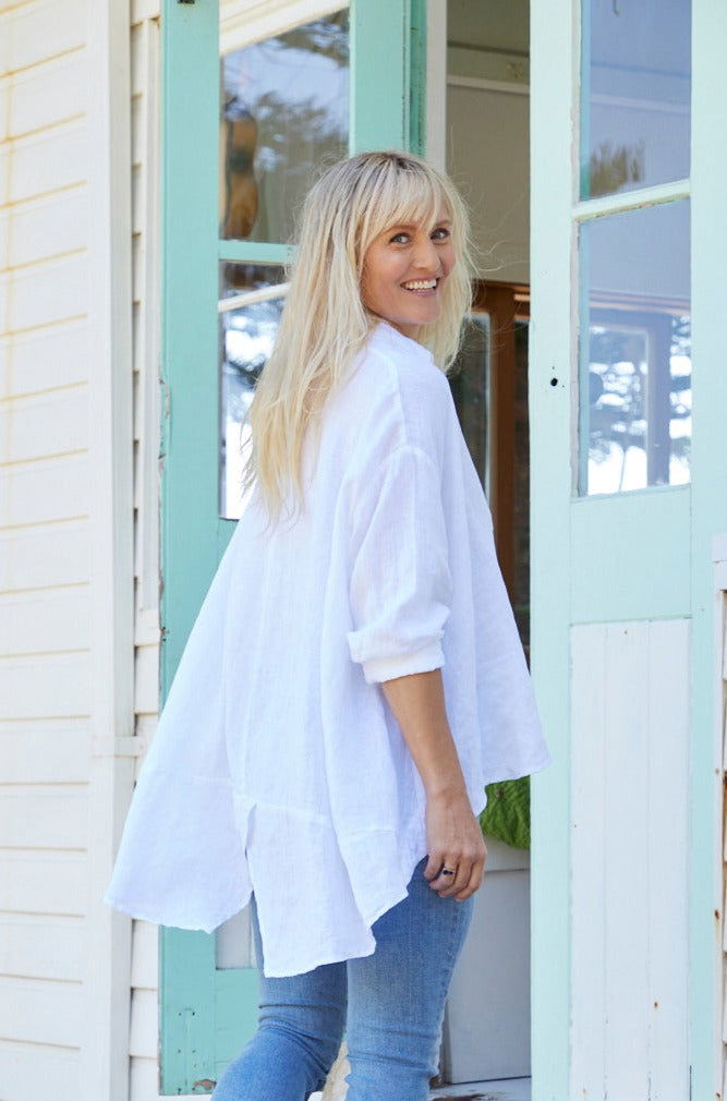 Montaigne Francois Long Sleeve Button Up Linen Shirt White