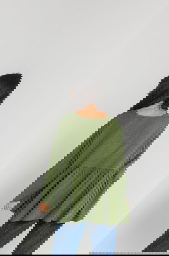 Montaigne Gaugin Linen Top Forest Green1