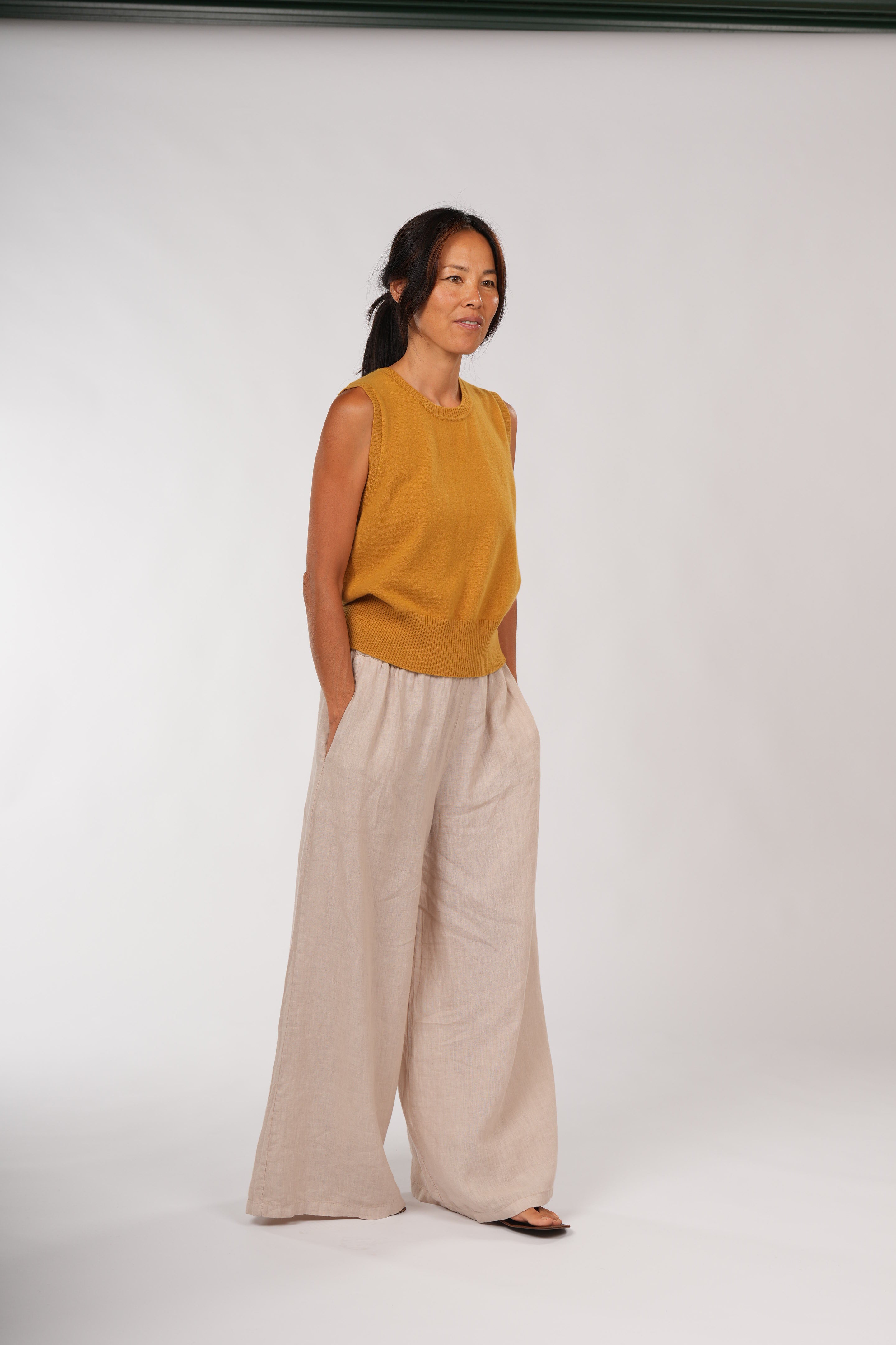 Montaigne Gigi 100% New Zealand Lambswool Vest Mustard2