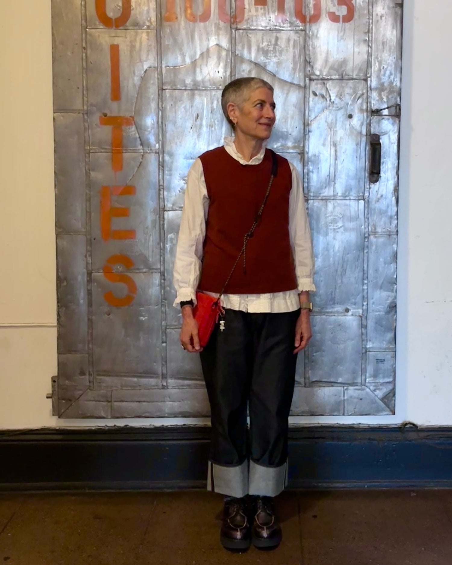 Montaigne Gigi 100% New Zealand Lambswool Vest Rust5