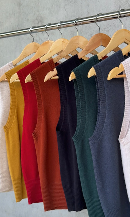 Montaigne Gigi 100% New Zealand Lambswool Vest