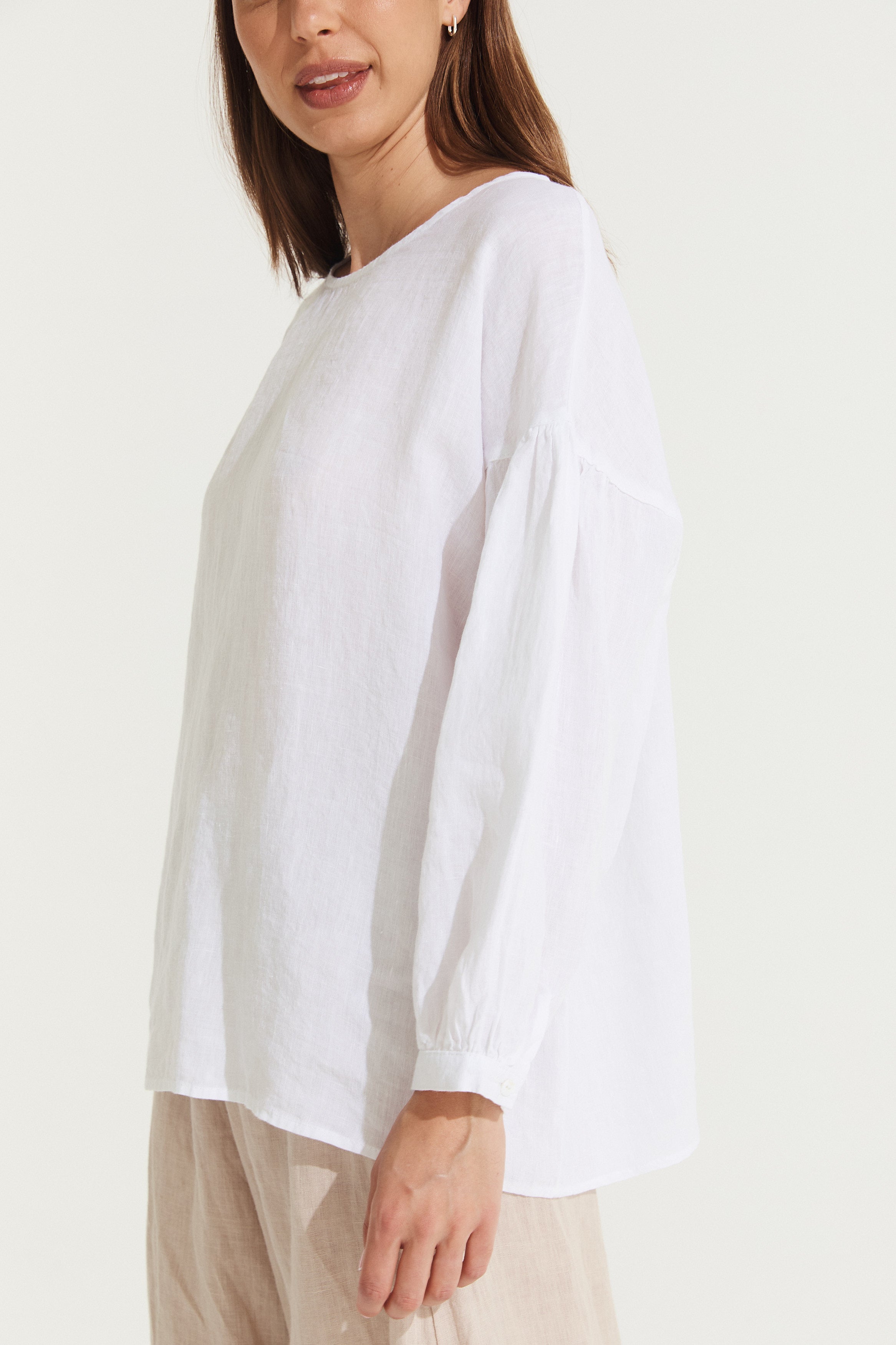 Montaigne Gina Linen Long Sleeve Top White