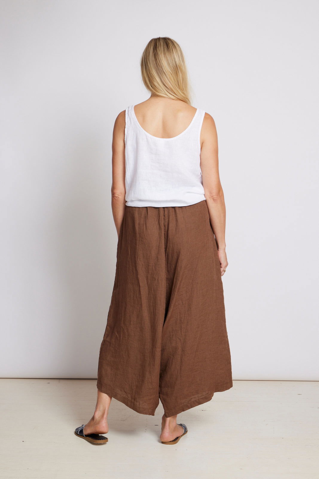 Montaigne Holly Wide Leg Linen Pants Tobacco3