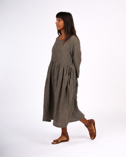 Montaigne Journee French Linen Dress In Black Gingham1