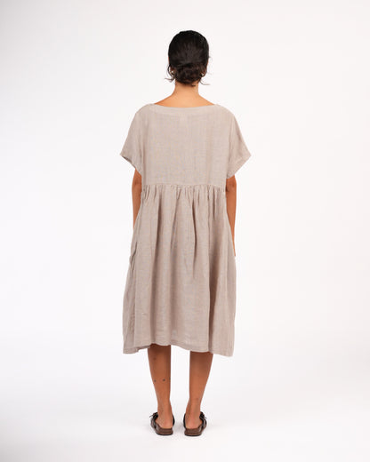Montaigne Juni French Linen Summer Staple Dress in Houndstooth6