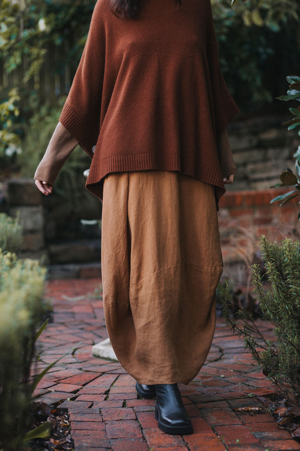 Montaigne Lavigne French Linen Asymmetrical Skirt Caramel3